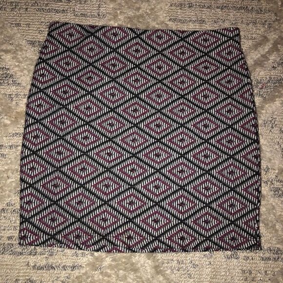 ZARA Skirt EUC  - Picture 1 of 3